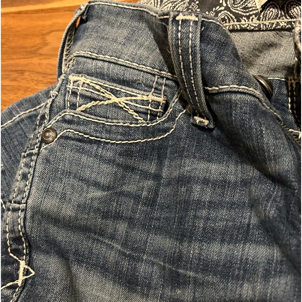 WOMENS ARIATS JEANS😻 - Picture 3 of 4